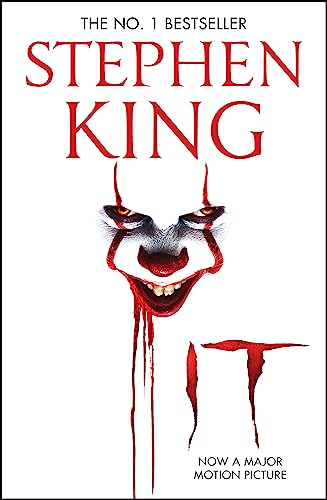 IT: The classic book from Stephen King with a new film tie-in cover to IT: CHAPTER 2, due for release September 2019 von Hodder And Stoughton Ltd.