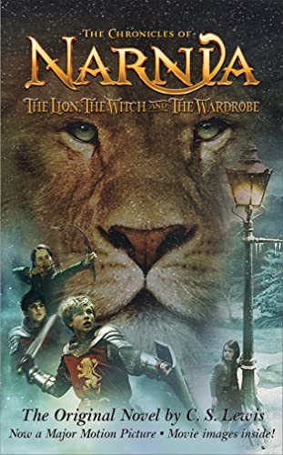 The Lion, the Witch and the Wardrobe Movie Tie-in Edition: The Classic Fantasy Adventure Series (Official Edition) (Chronicles of Narnia, 2) von HarperFestival