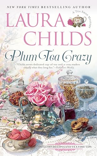Plum Tea Crazy: #19 In The Tea Shop Mystery Series (A Tea Shop Mystery, Band 19) von BERKLEY