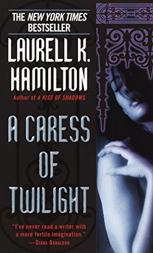 A Caress of Twilight (Merry Gentry, Band 2)