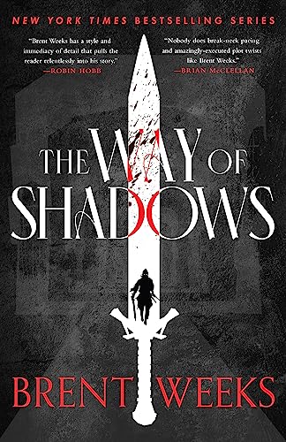 The Way Of Shadows: The legendary, epic tale of magic, violence and revenge (Night Angel)